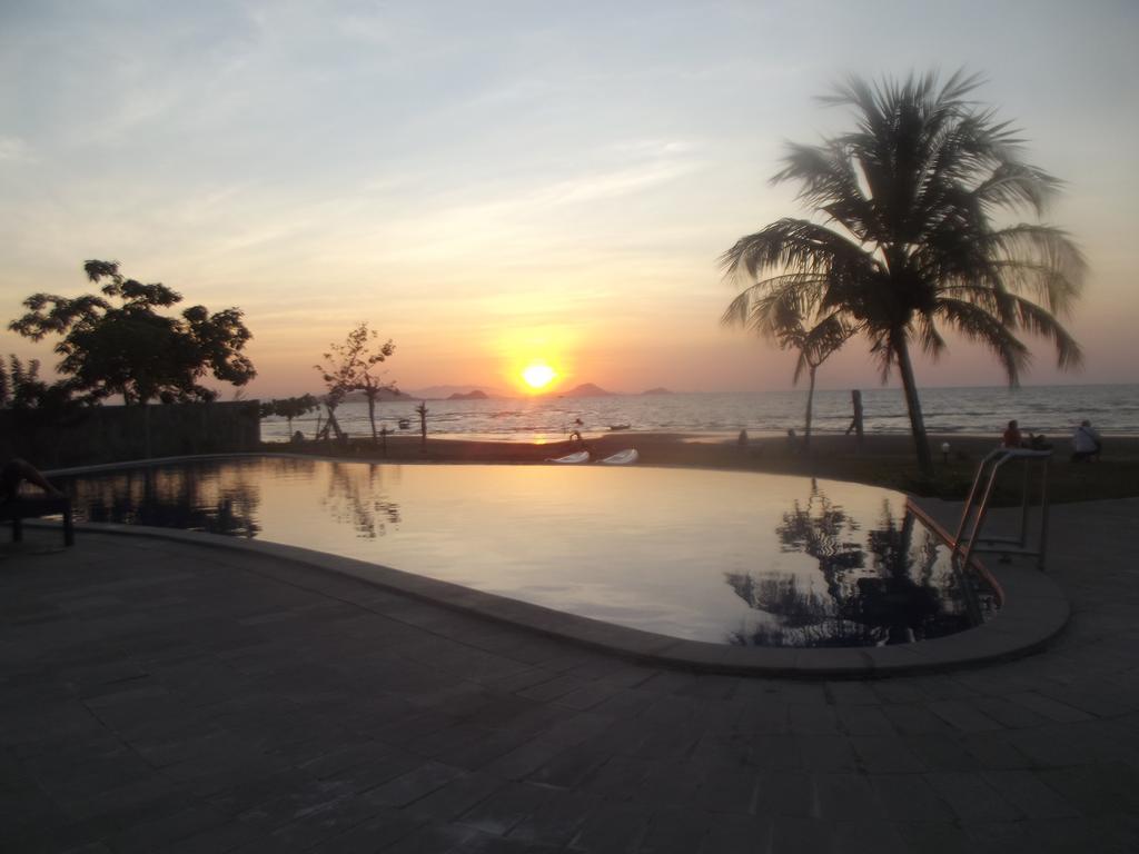 Luwansa Beach Hotel Labuan Bajo Eksteriør billede