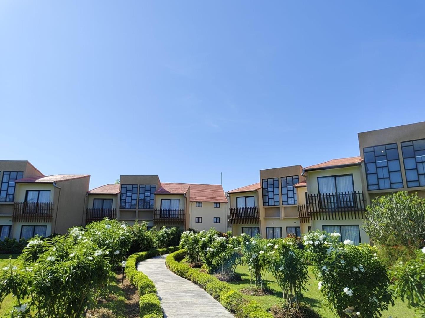 Luwansa Beach Hotel Labuan Bajo Eksteriør billede