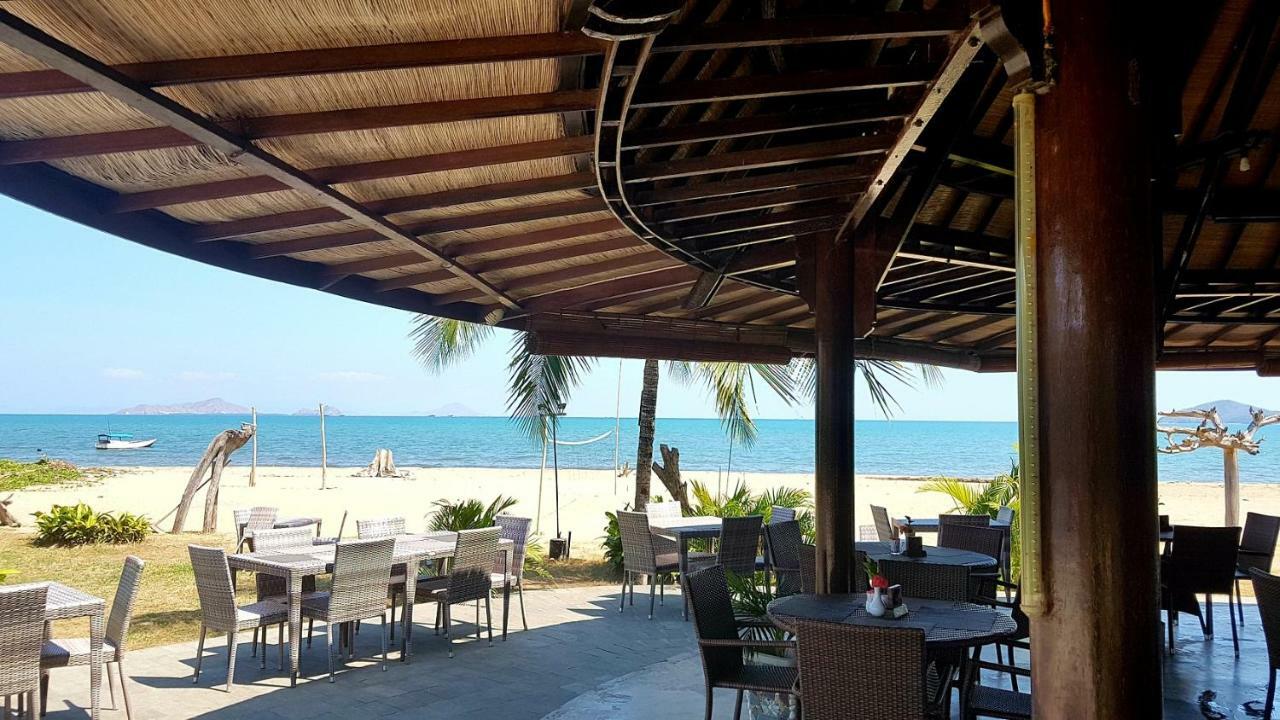 Luwansa Beach Hotel Labuan Bajo Eksteriør billede
